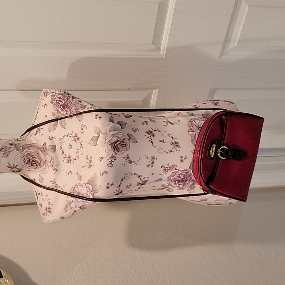 Liz Claiborne Vintage Crossbody